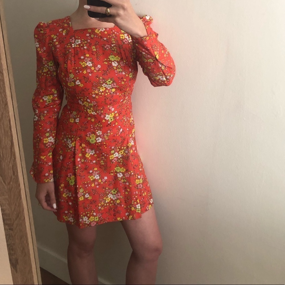 Vintage Floral Mini Dress​